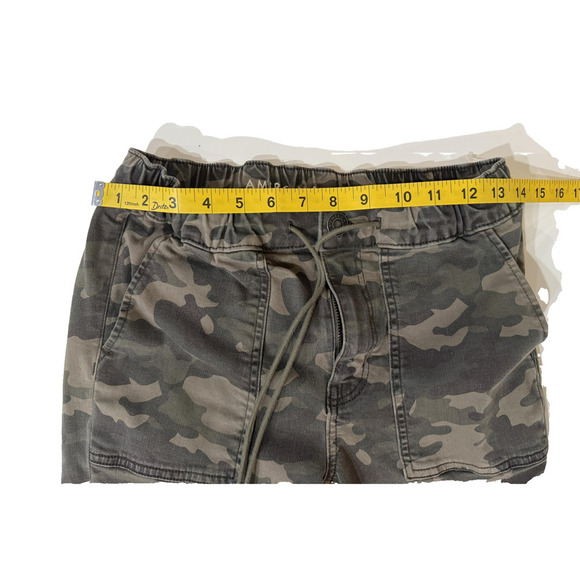 American Eagle Pants Womens 6 Green Camo Jogger Zip Hem Elastic Waist Pockets - Picture 5 of 7